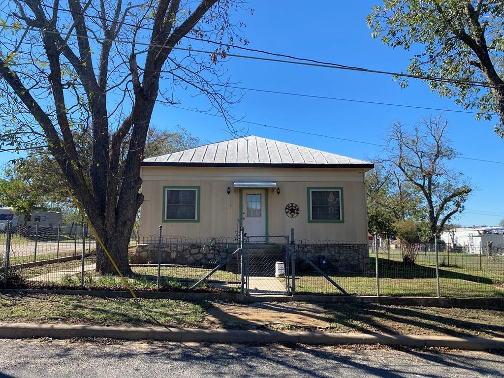 516 Silver Maple