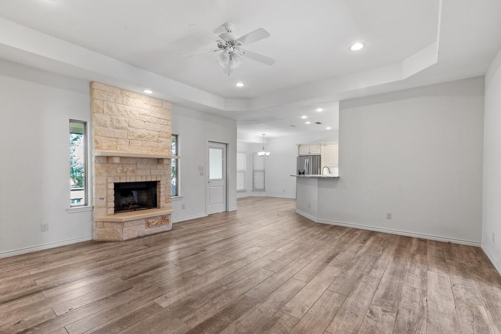 143 Stonewood