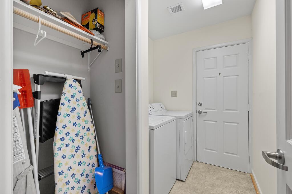 504 W Austin St