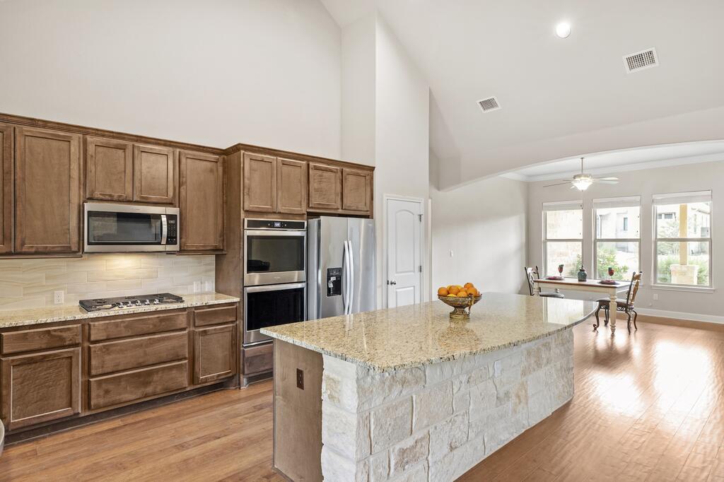 2145 Stone Meadow