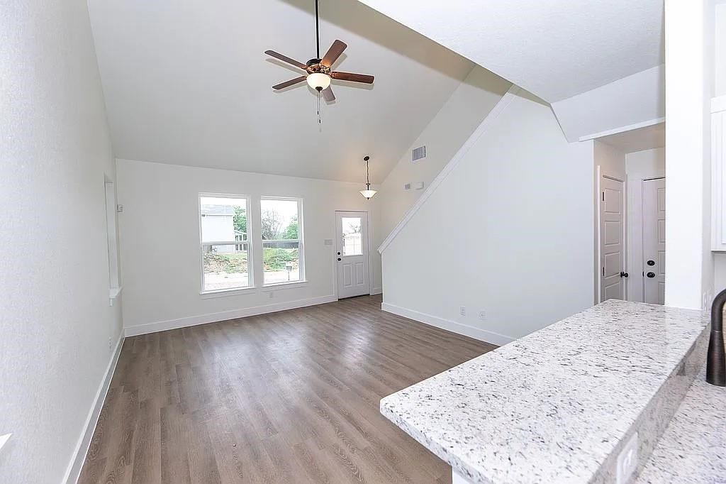510 Mueller St # 22