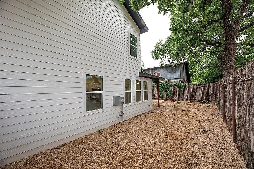 510 Mueller St # 22