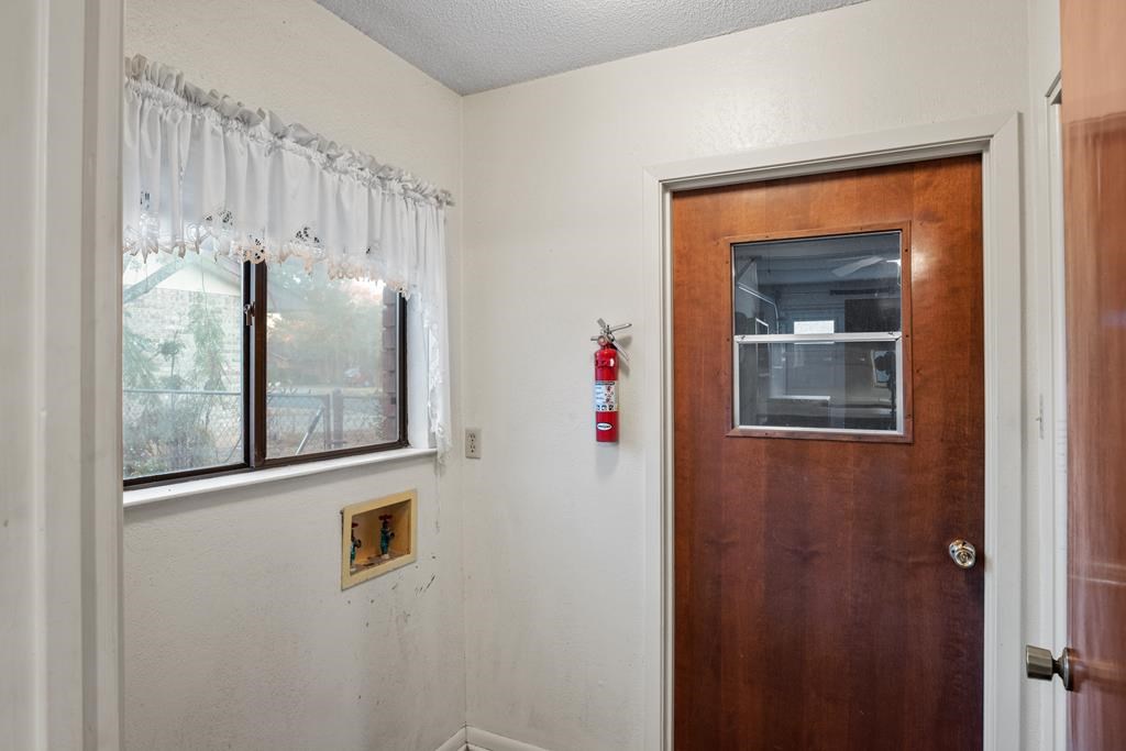 610 N Bowie