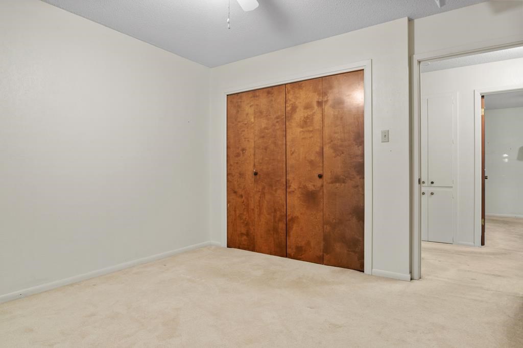610 N Bowie