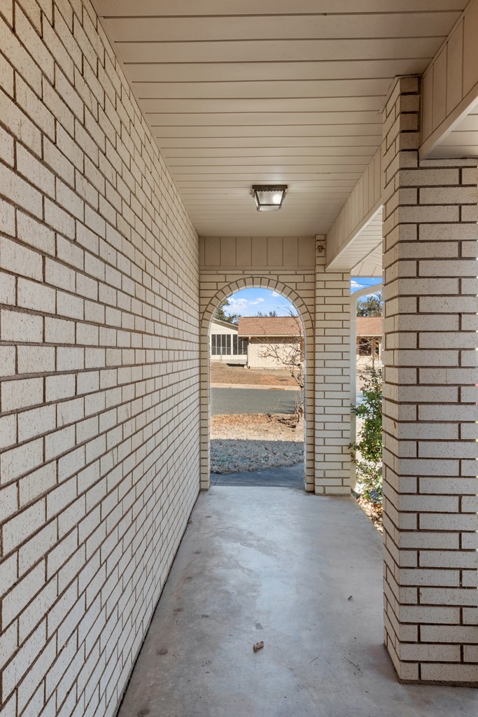 221 Timberidge Dr