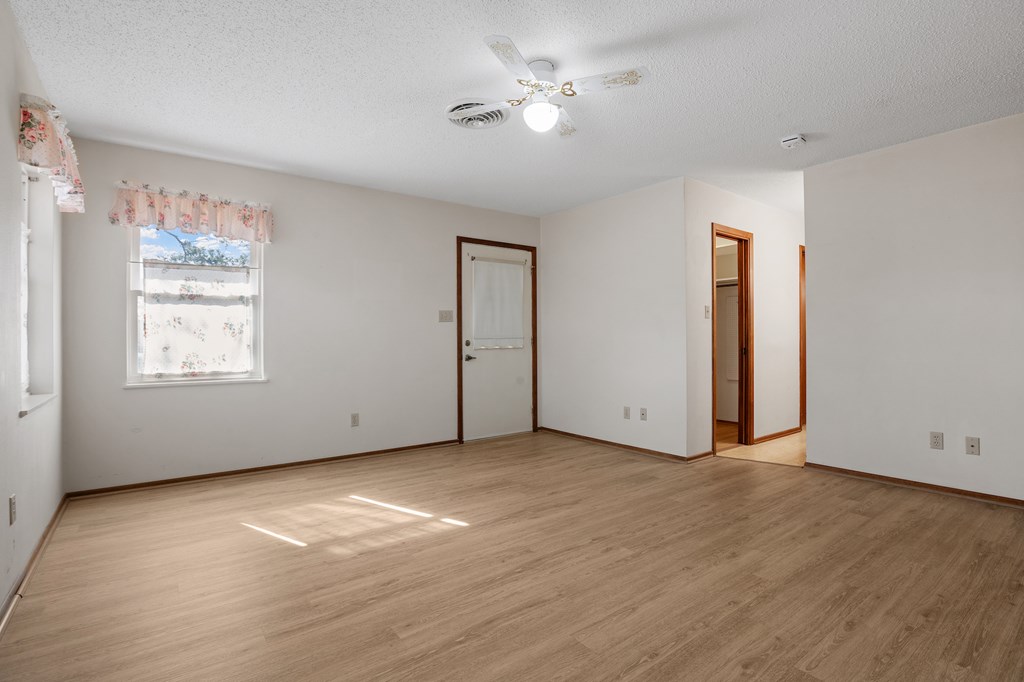 221 Timberidge Dr