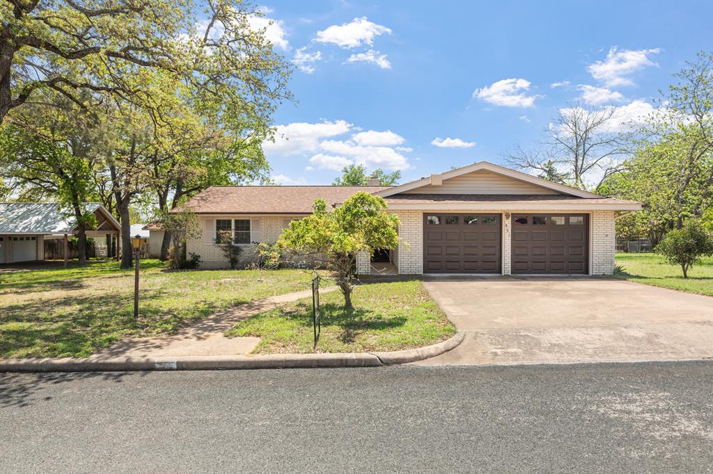 221 Timberidge Dr