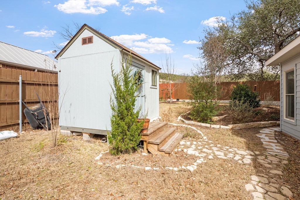 210 Ellebracht Dr