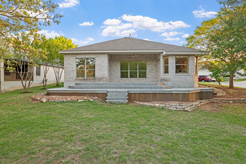 132 W Creekview Dr