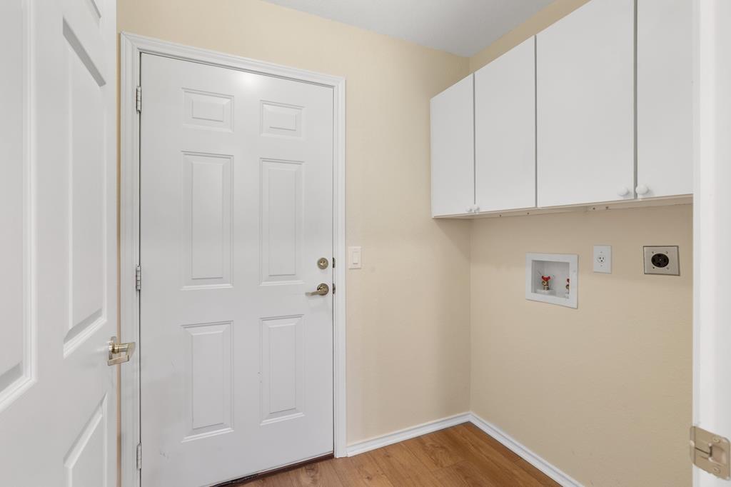 132 W Creekview Dr