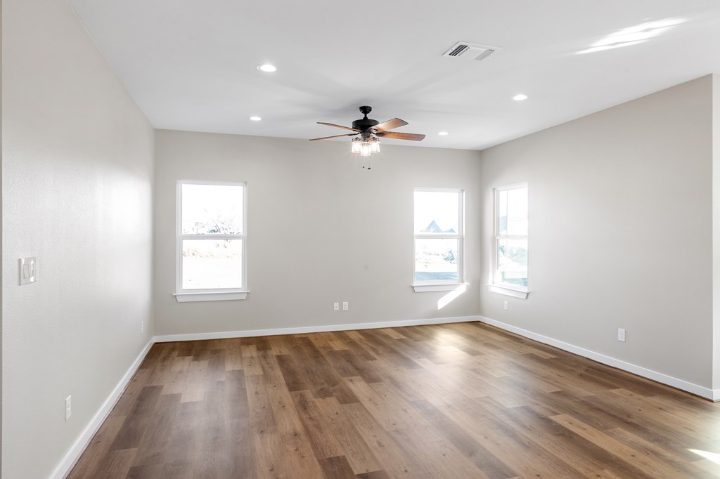 144 Feather Way