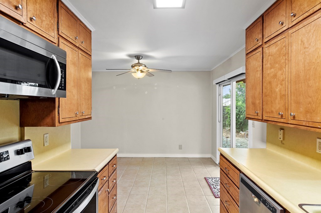 604 N Bowie