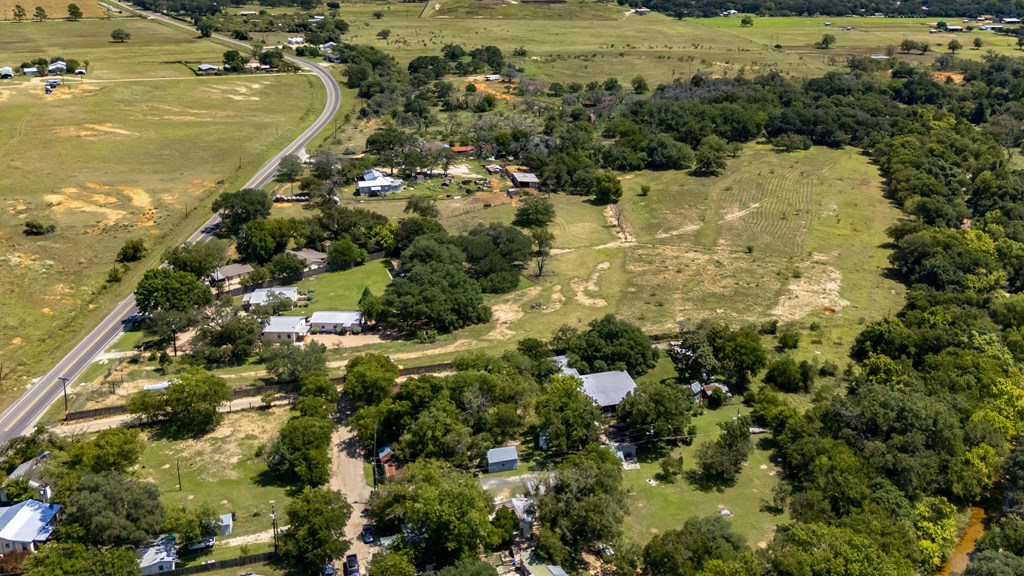 485 Ranch Rd 1631