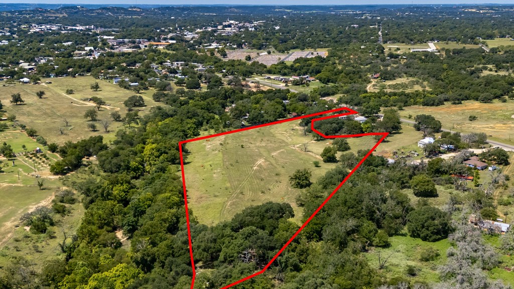 485 Ranch Rd 1631