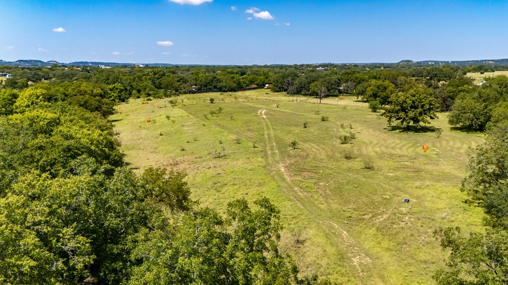 485 Ranch Rd 1631