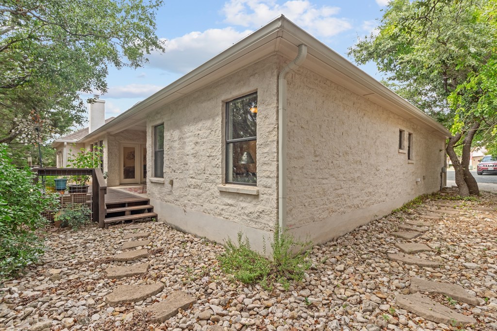 455 Summit Circle