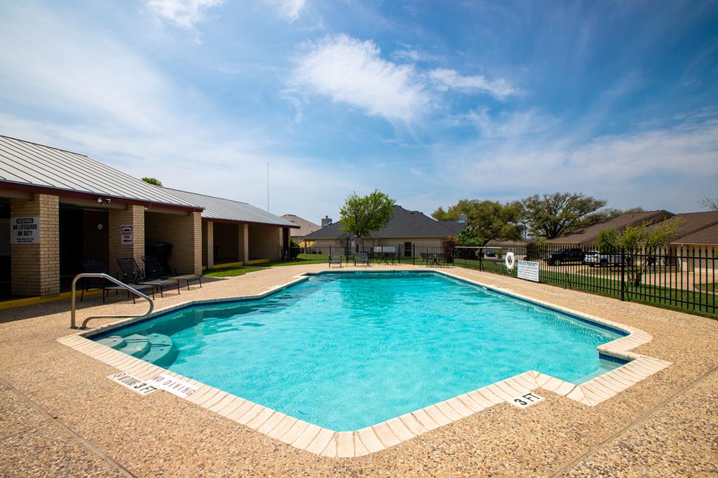 455 Summit Circle