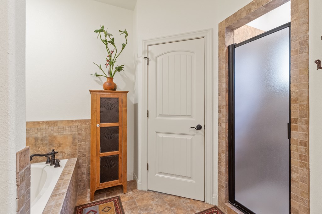 455 Summit Circle