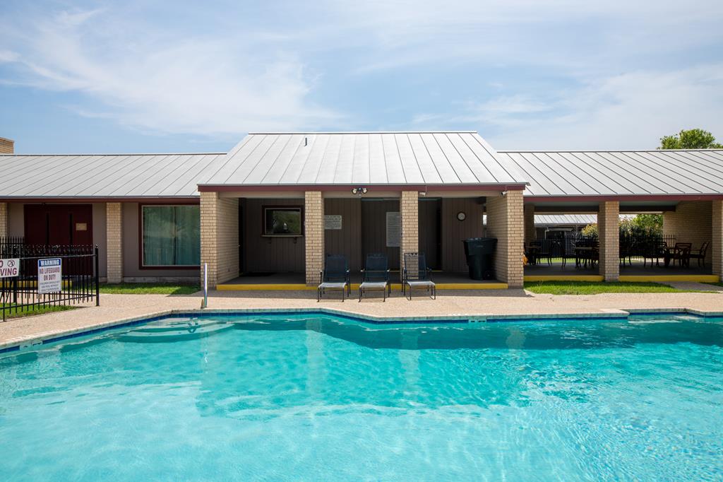 455 Summit Circle