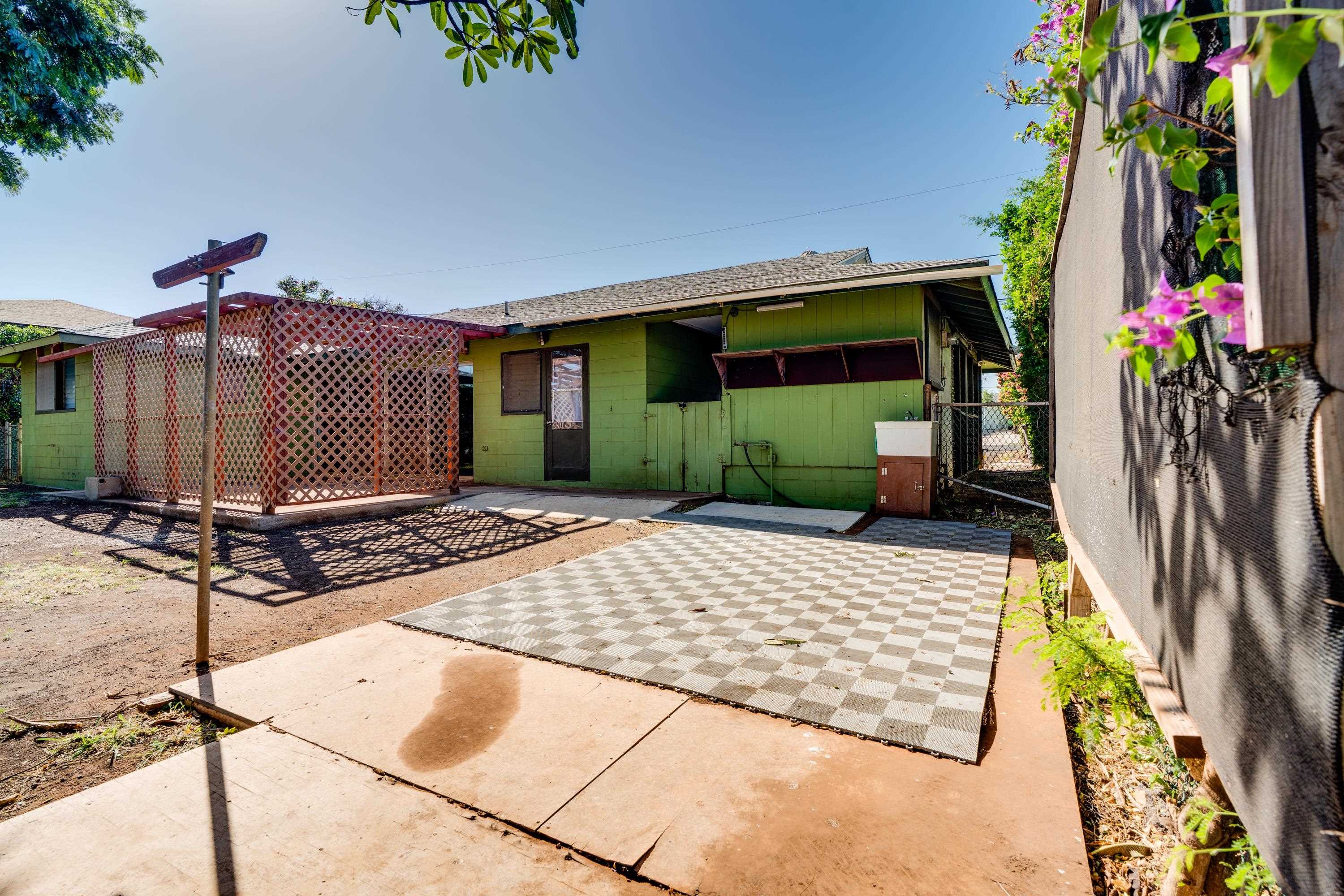 293 Manini Pl