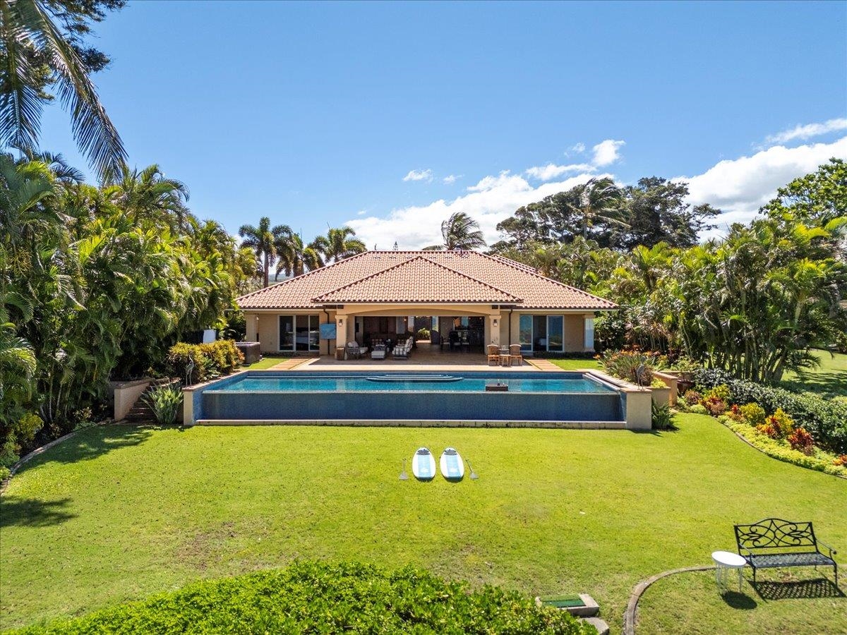 21 Kaulua Pl