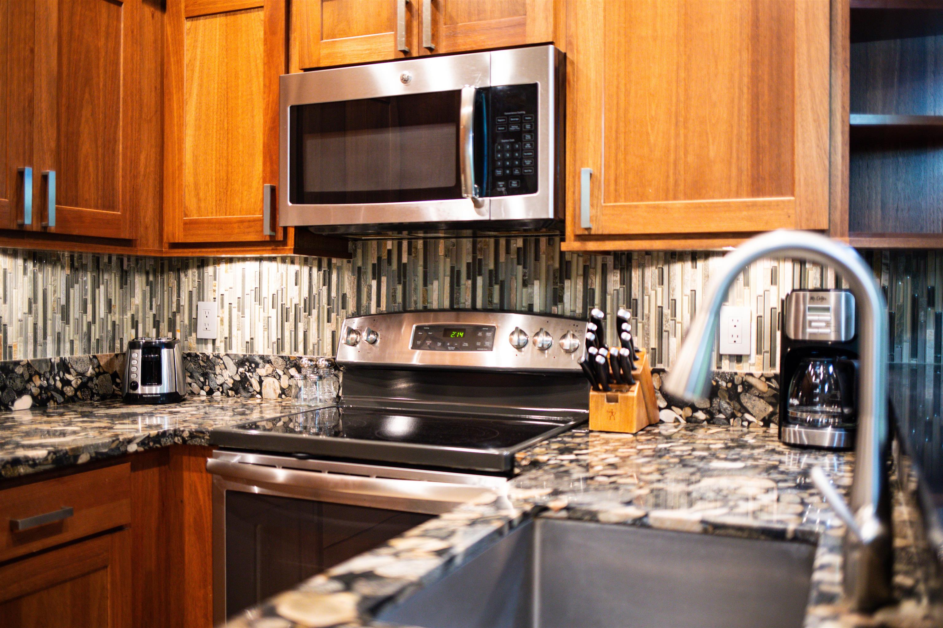 4440 Lower Honoapiilani Rd Unit: 137
