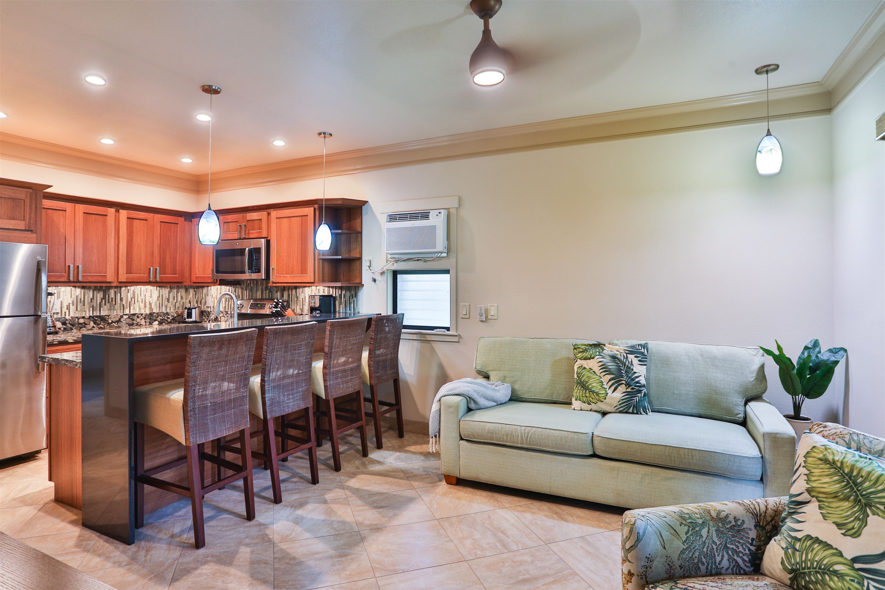 4440 Lower Honoapiilani Rd Unit: 137