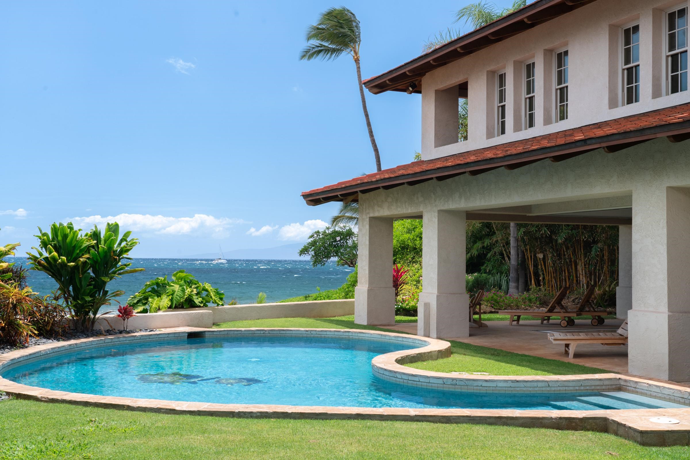 3002 S Kihei Rd