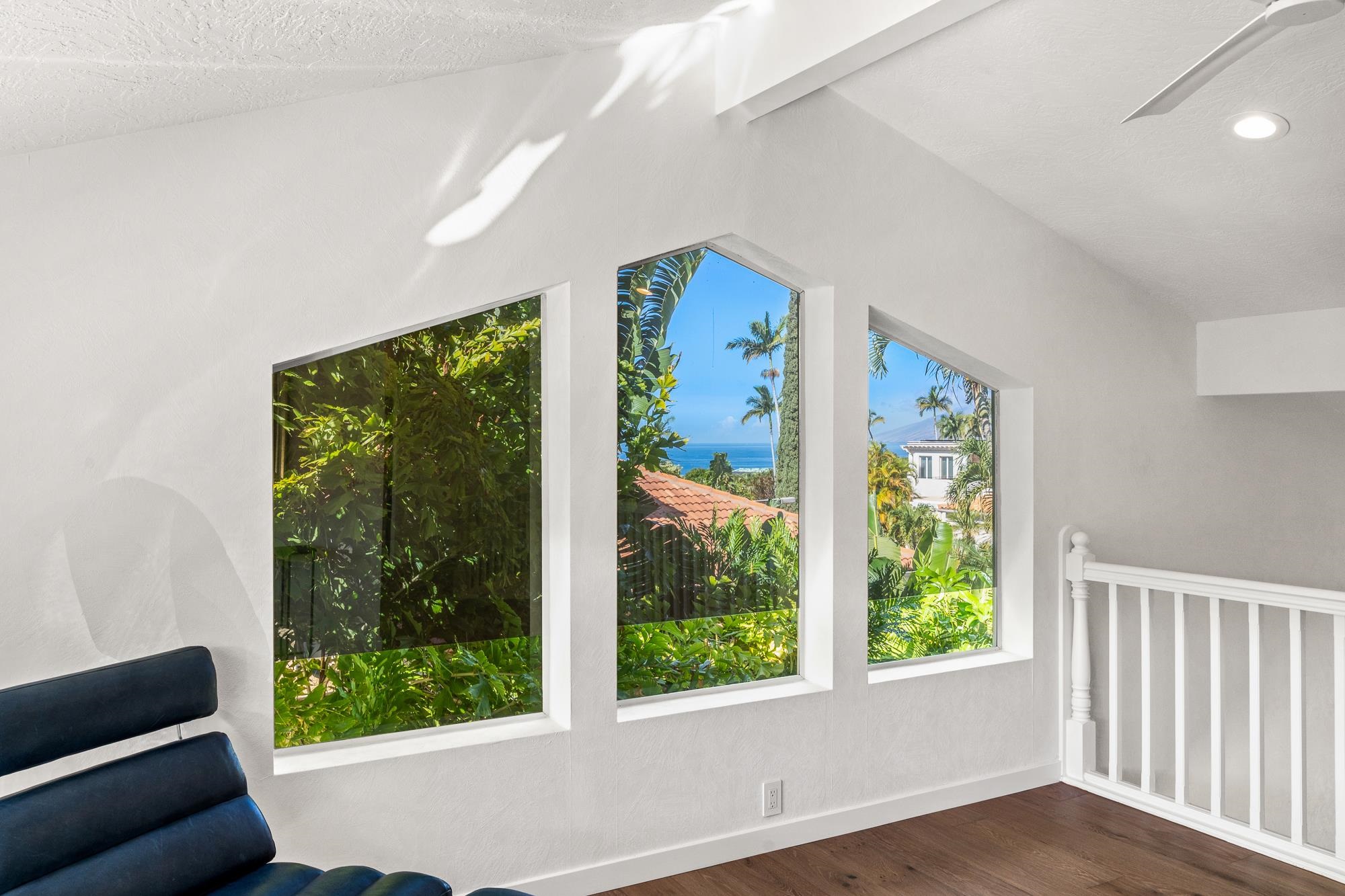 210 E Panana Pl