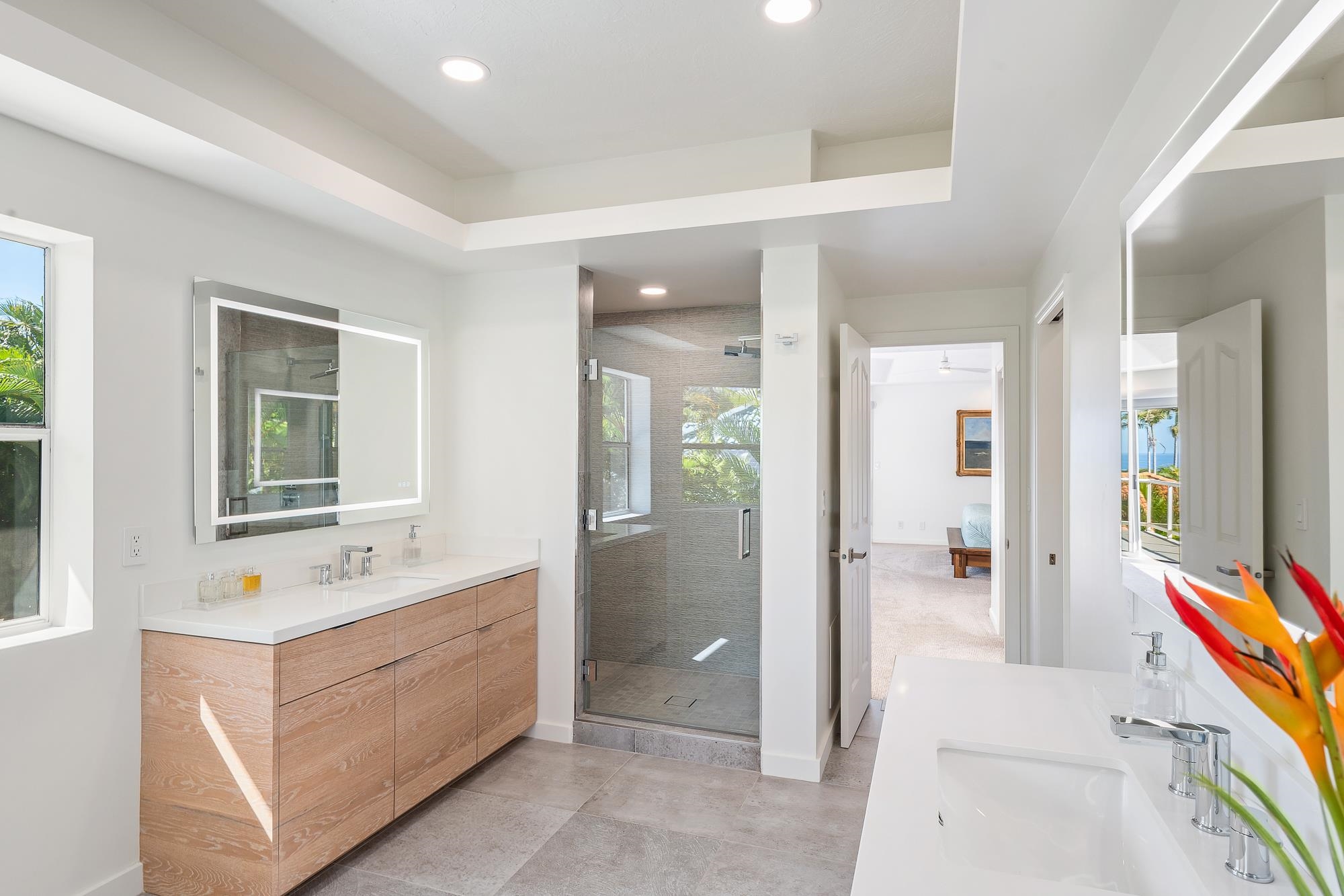 210 E Panana Pl