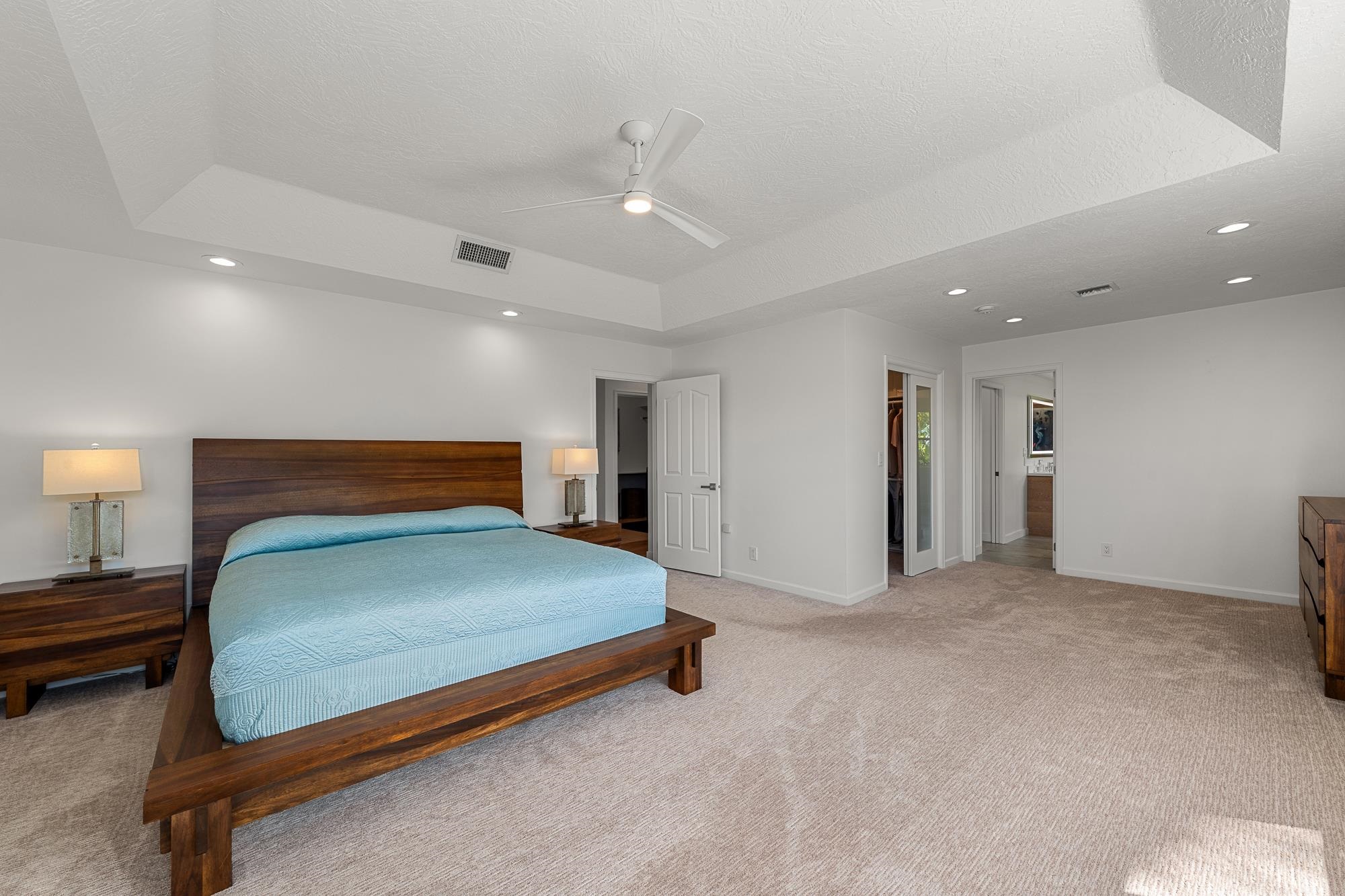 210 E Panana Pl