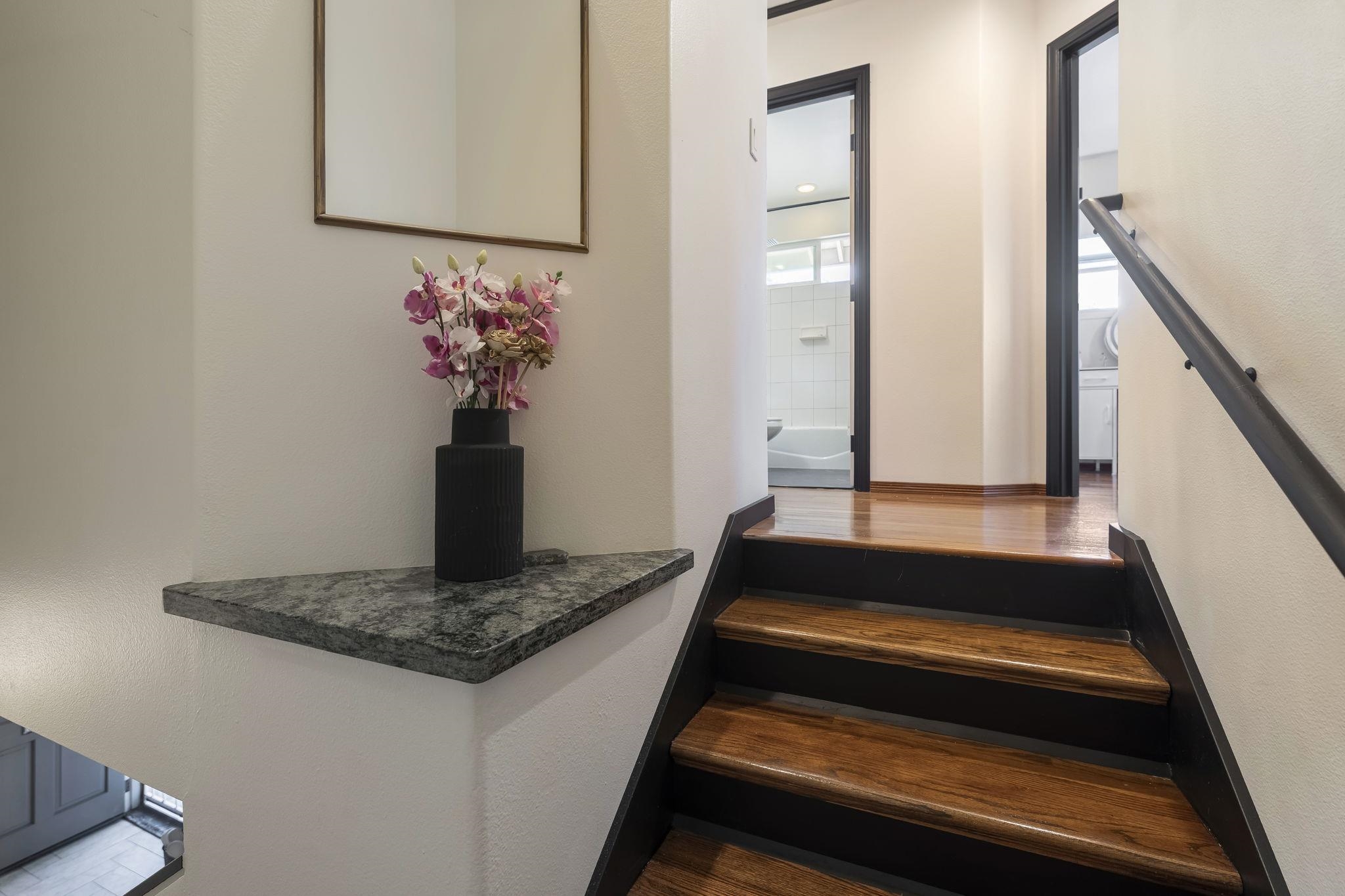 631 Meakanu Ln Unit: 102