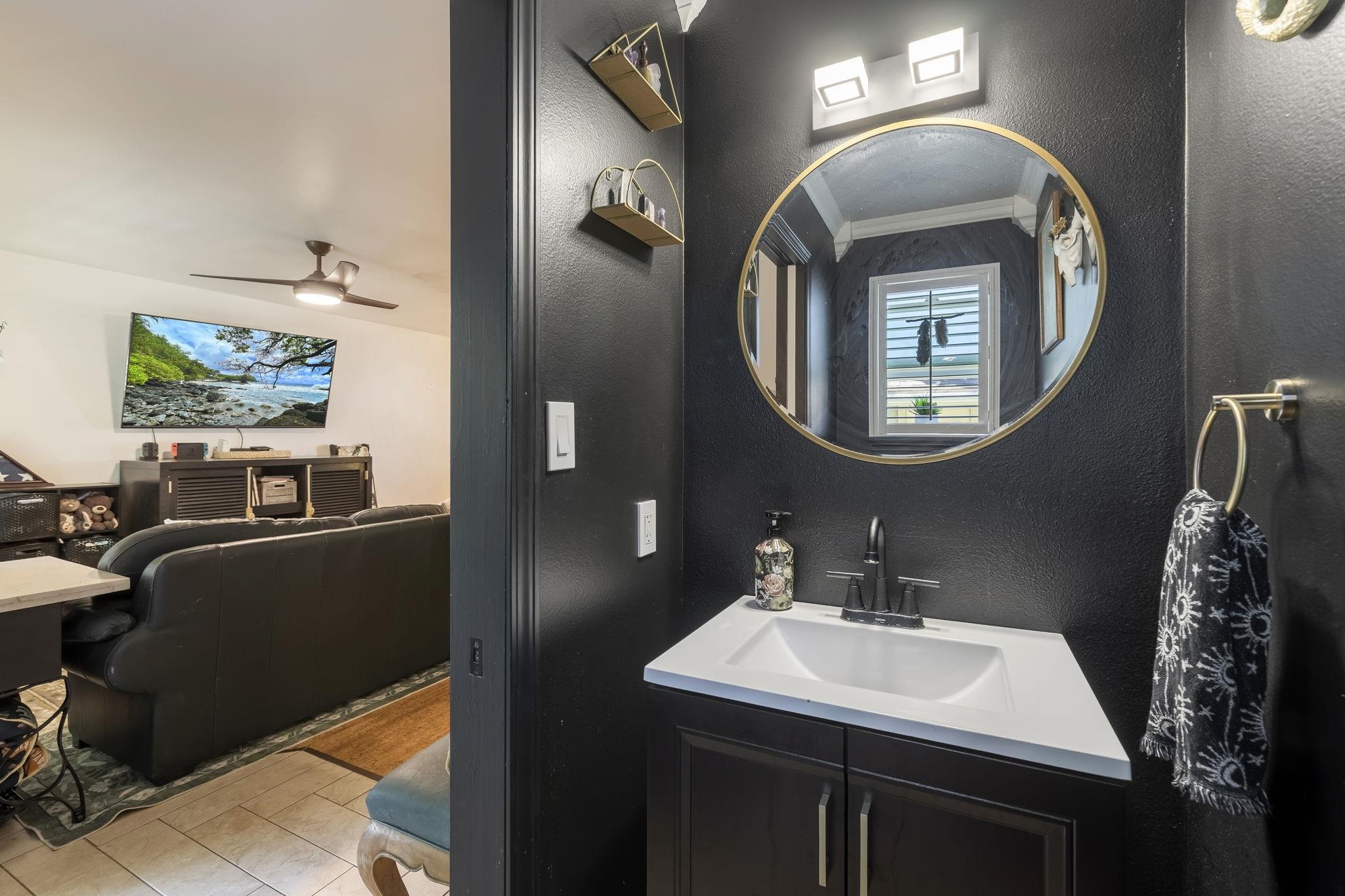 631 Meakanu Ln Unit: 102