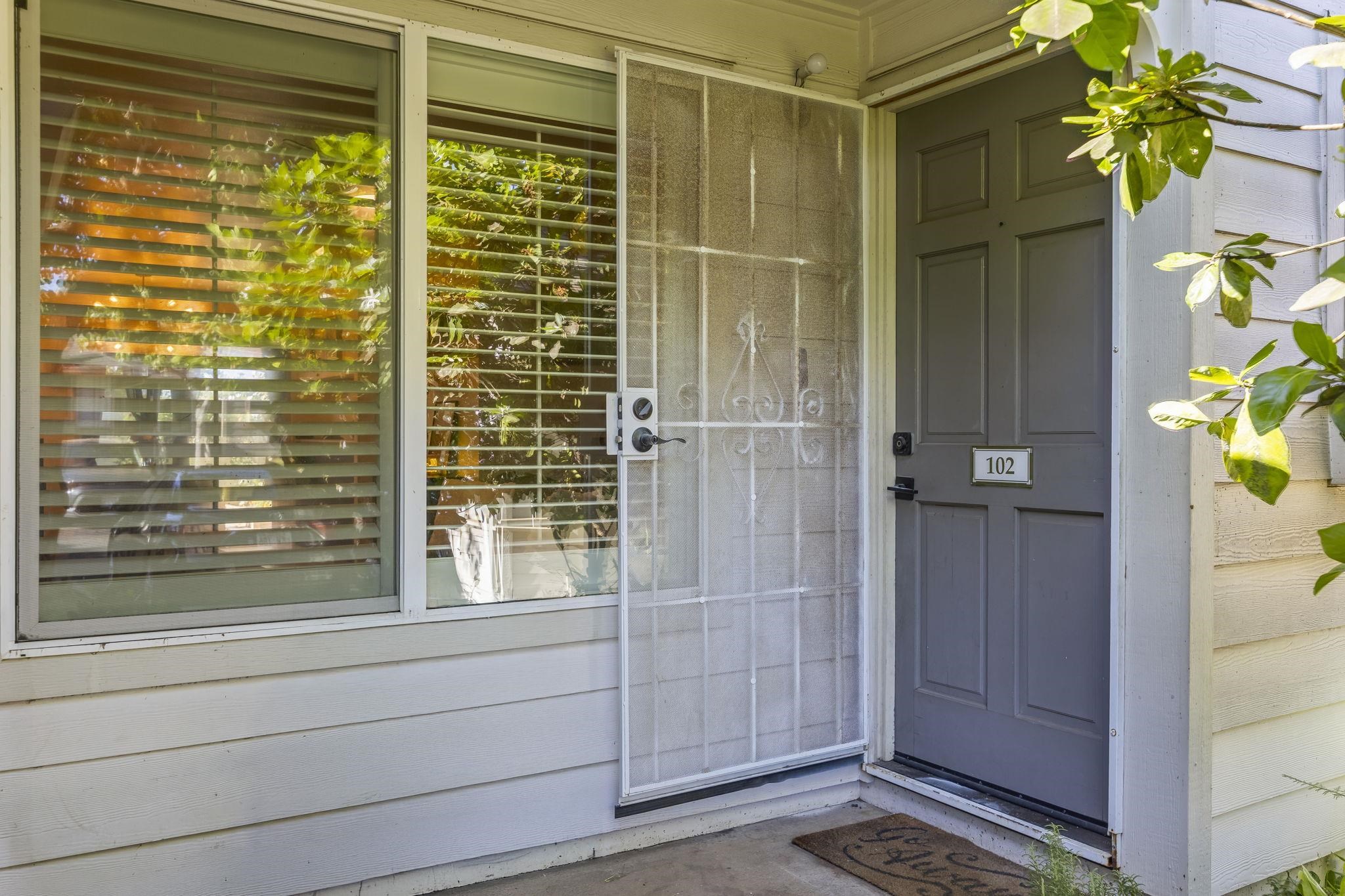 631 Meakanu Ln Unit: 102