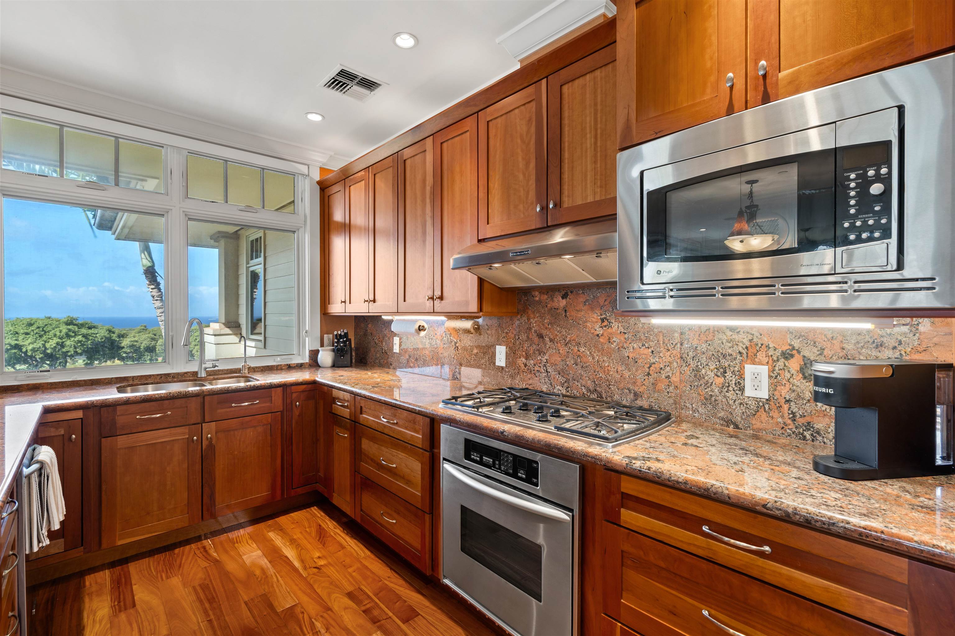 161 Wailea Ike Pl Unit: D-201