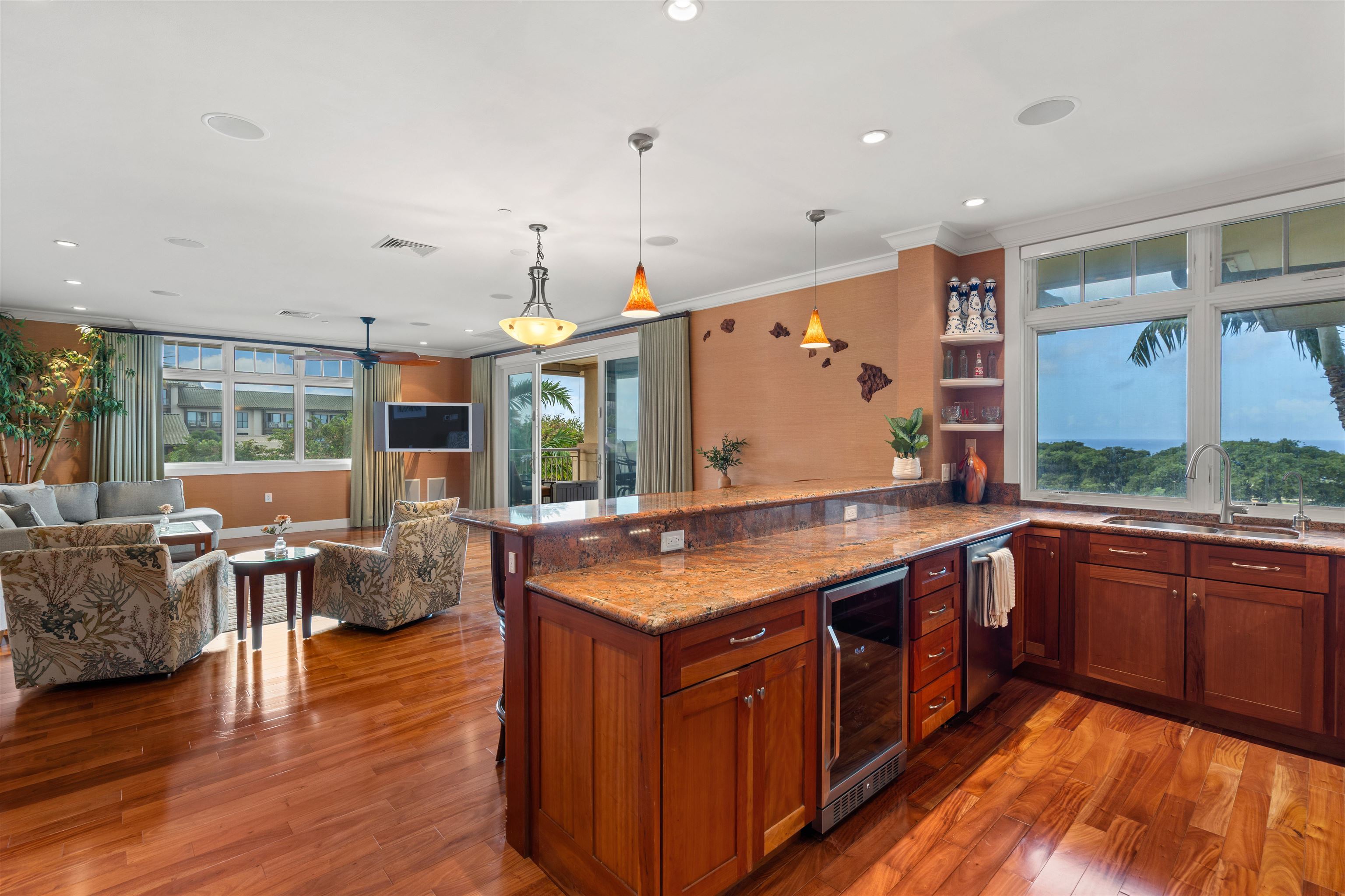 161 Wailea Ike Pl Unit: D-201