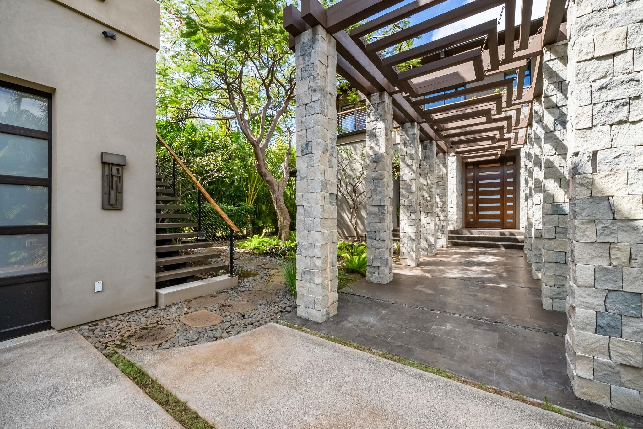 860 S Kihei Rd