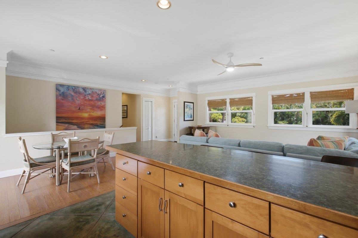 140 RIVER Rd