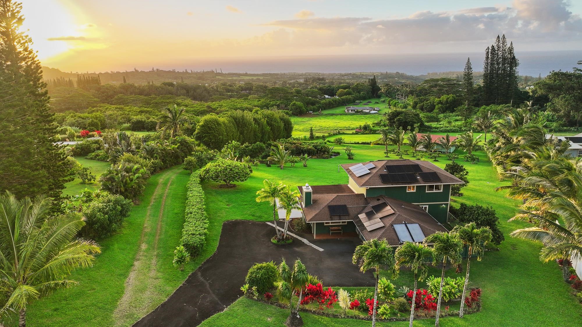 820 W Kuiaha Rd Unit: A