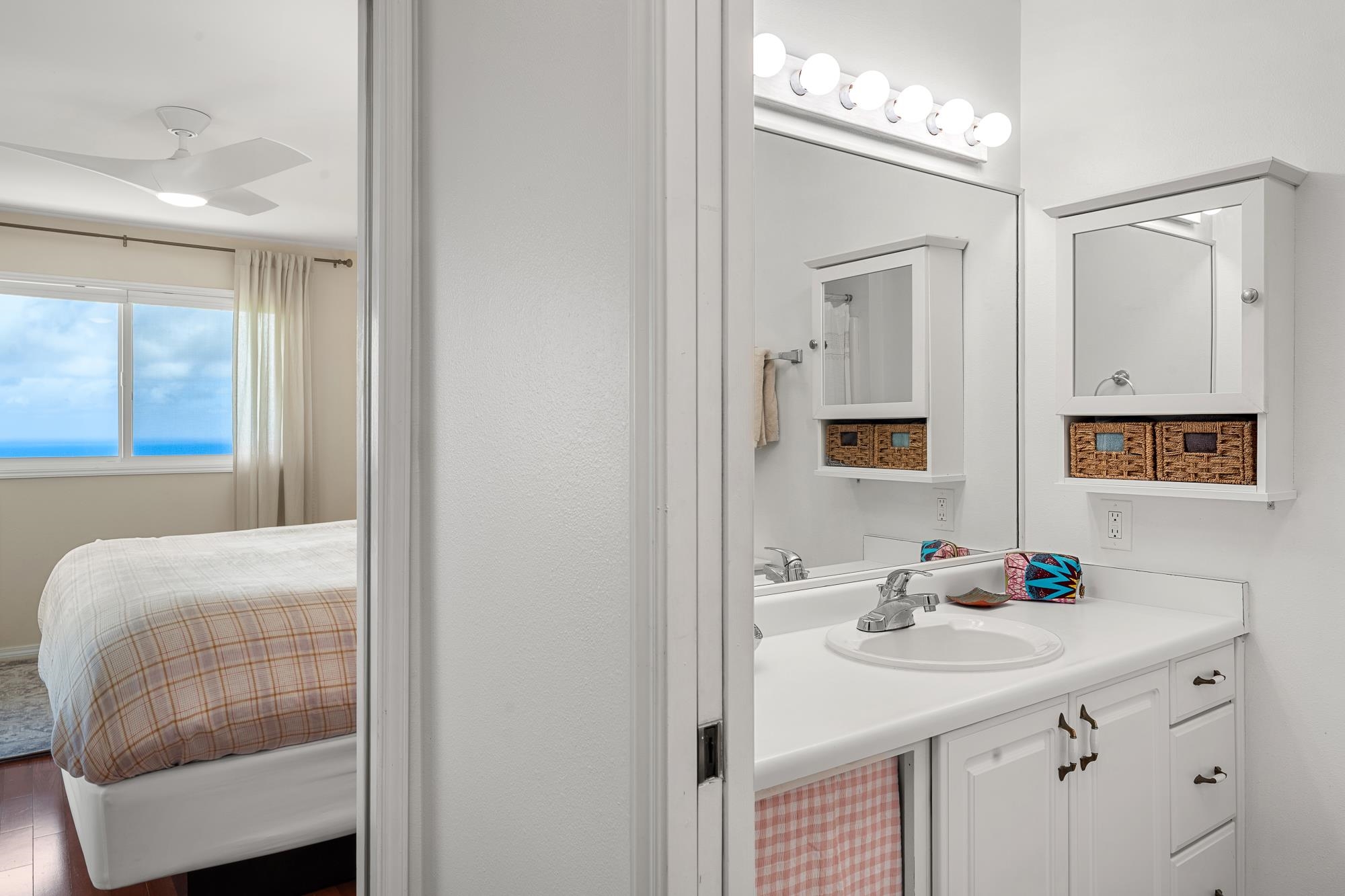 820 W Kuiaha Rd Unit: A