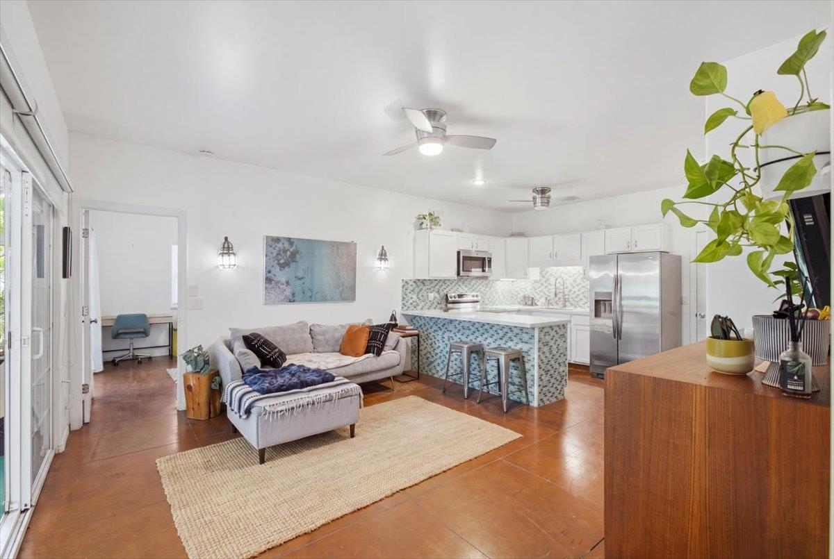 568 Hana Hwy Unit: B