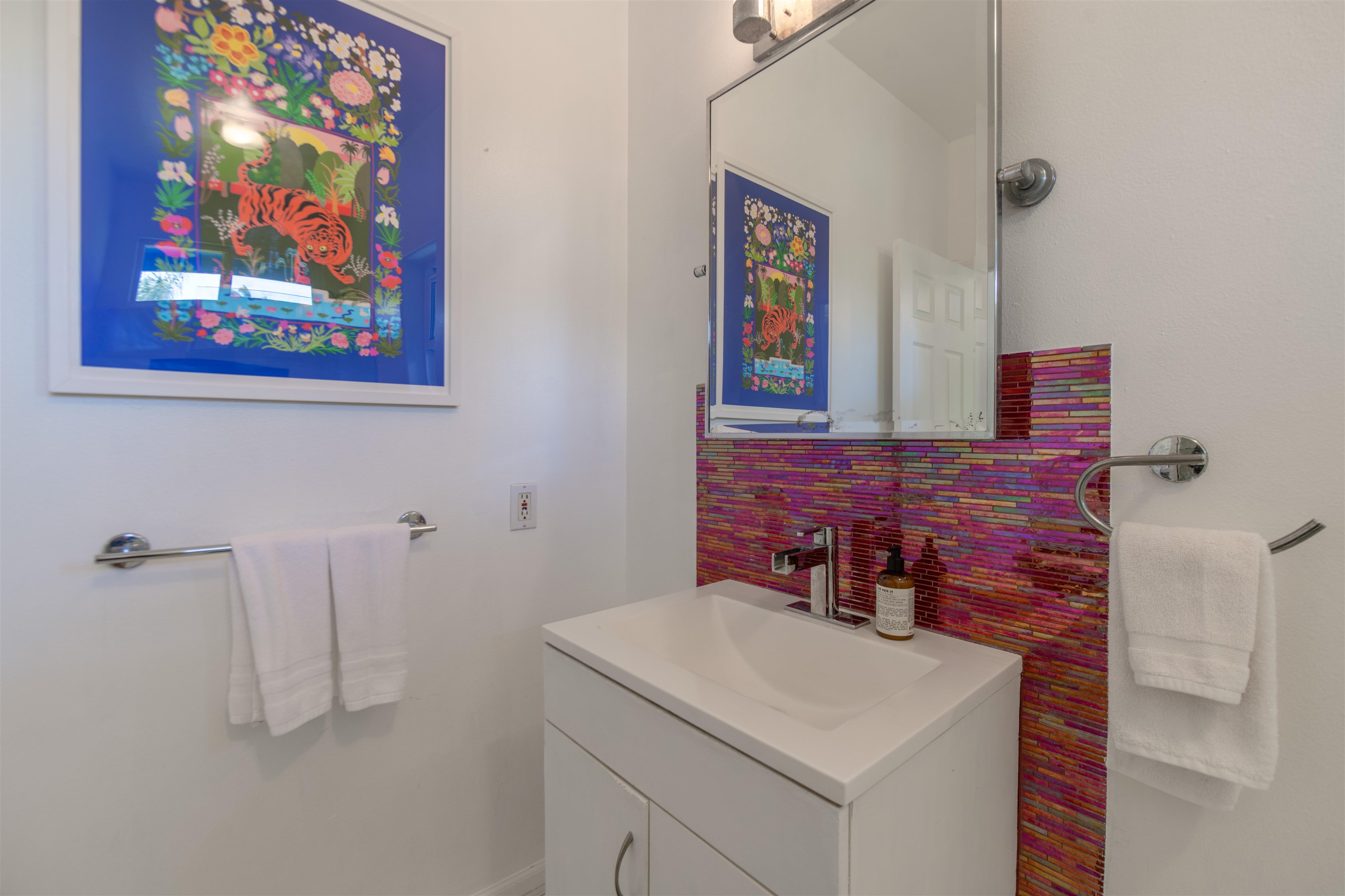 568 Hana Hwy Unit: B