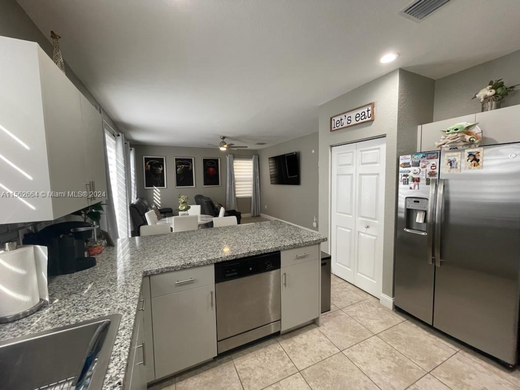 3506 W 86th Ter