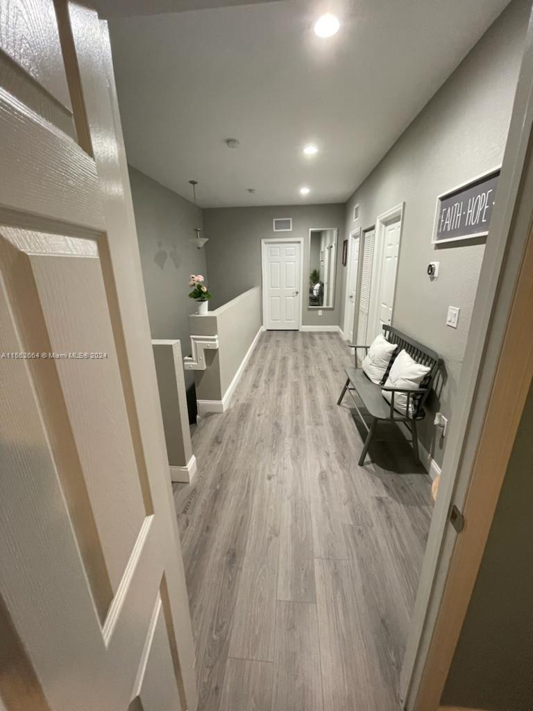 3506 W 86th Ter