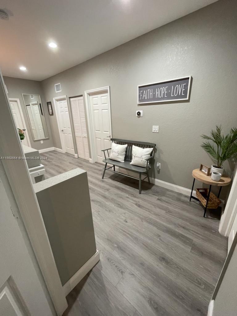 3506 W 86th Ter