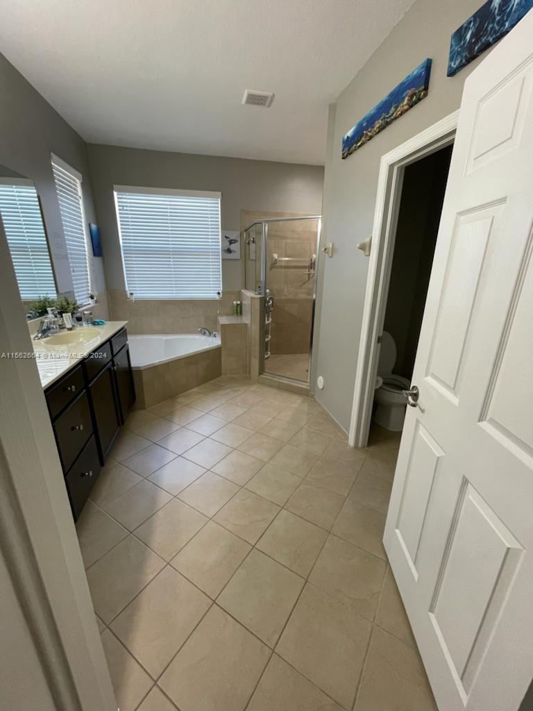 3506 W 86th Ter