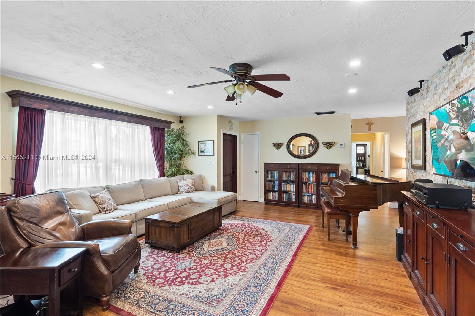 12430 SW 106th Ter