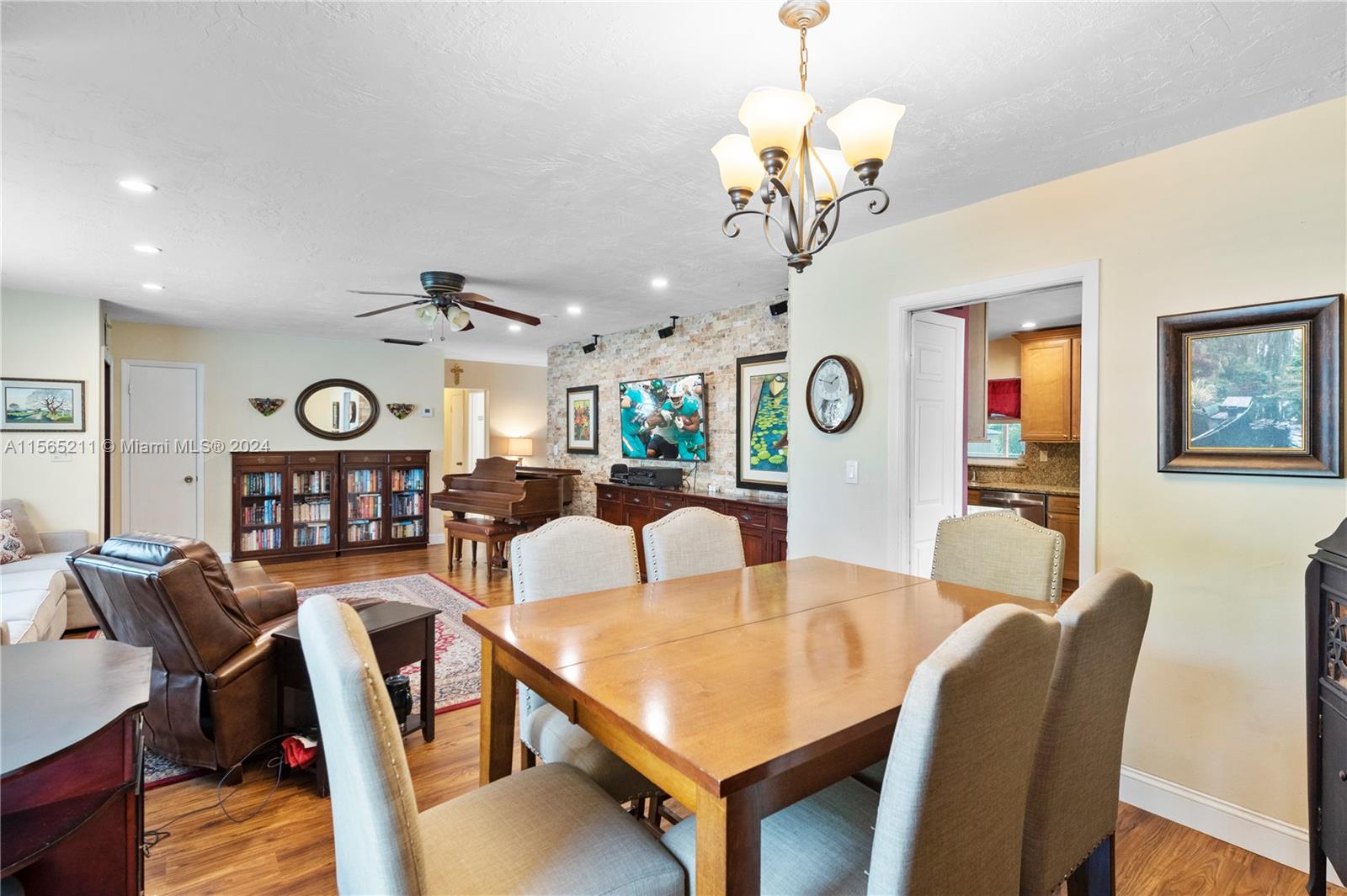 12430 SW 106th Ter