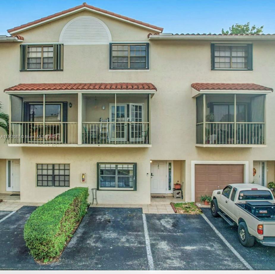 9846 Hammocks Blvd # 105