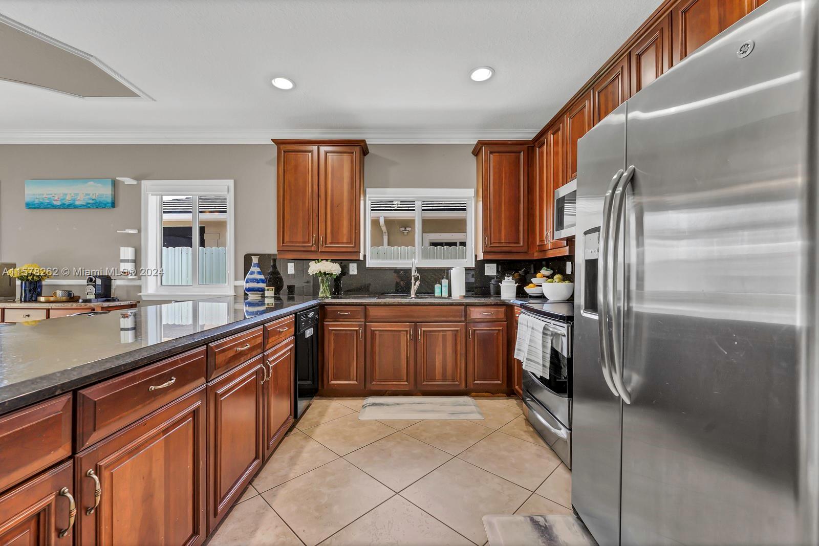 449 SE 31st Ave